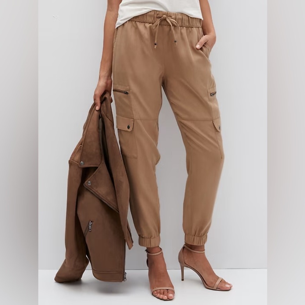 Banana Republic Factory Women’s Cargo Pants